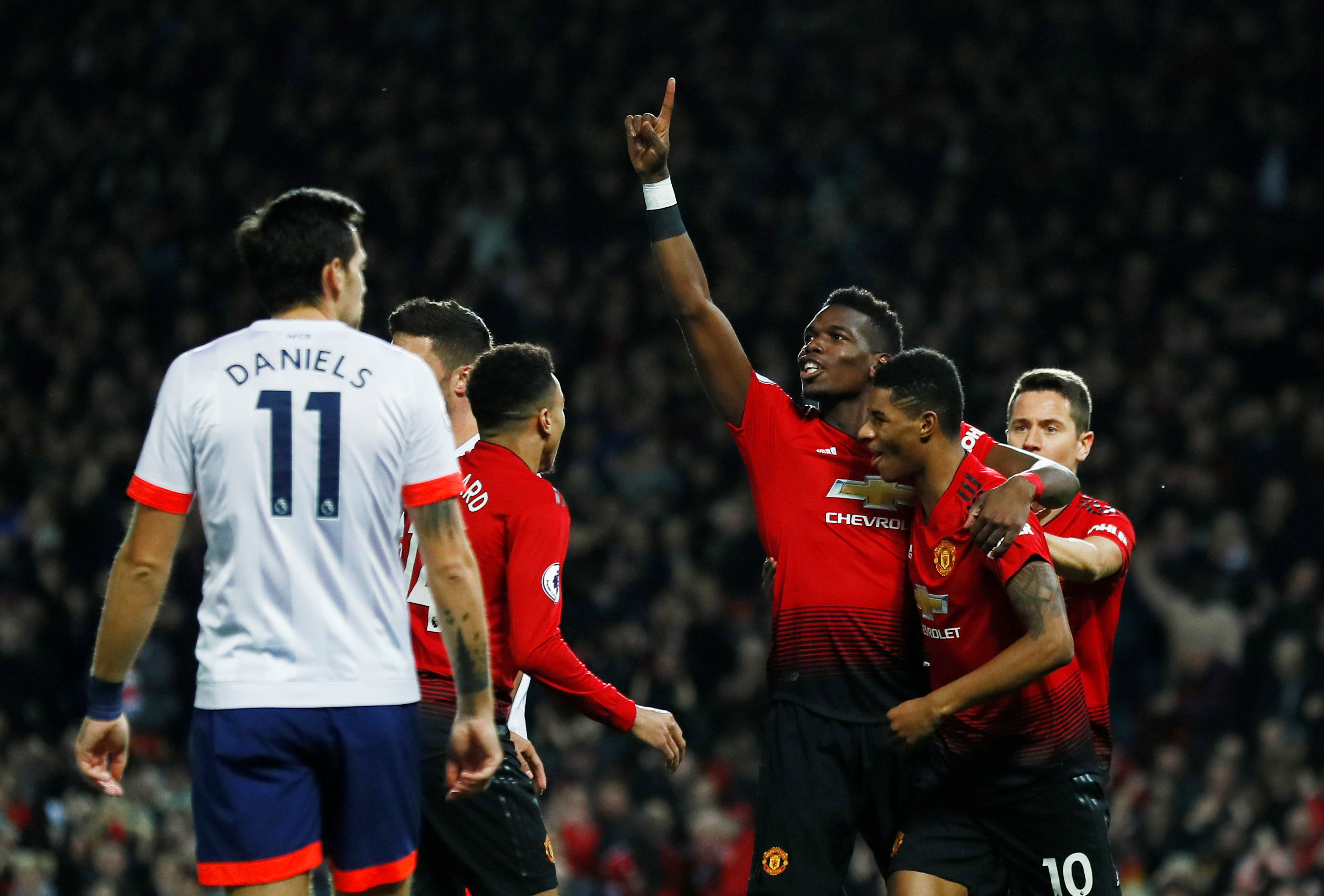 特的空缺 特的空缺